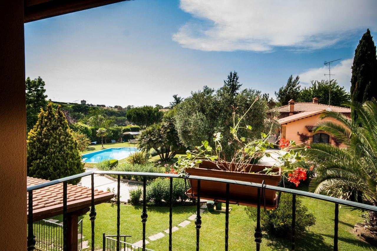 Relais Villaggio Azzurro Hotel Rom